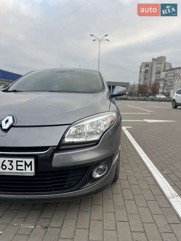 Хетчбек Renault Megane 2012 в Сумах