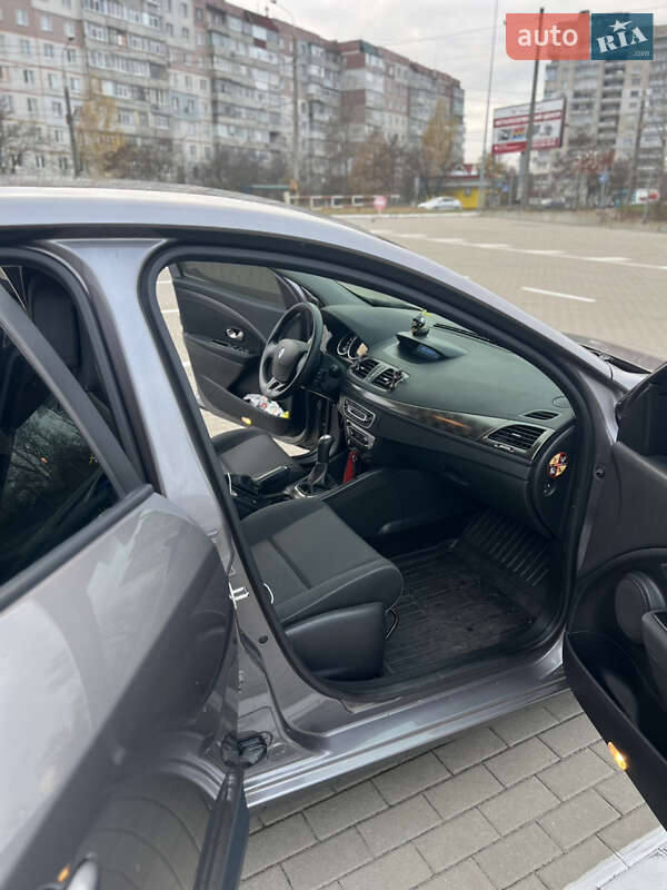 Хетчбек Renault Megane 2012 в Сумах