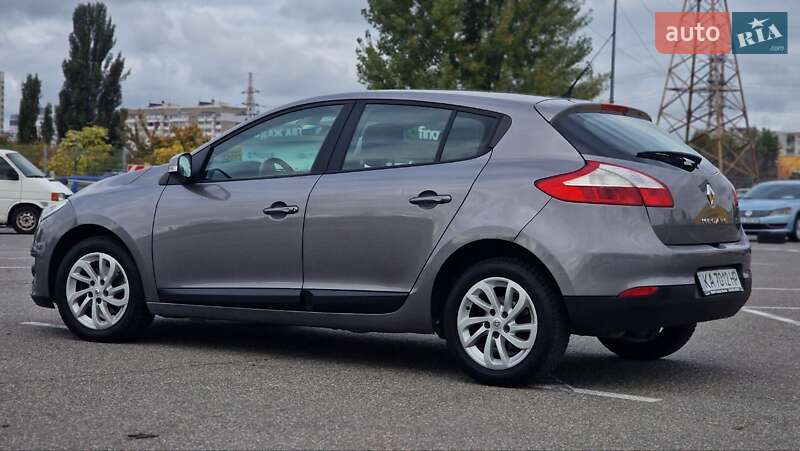 Хэтчбек Renault Megane 2014 в Киеве фото 6 Хэтчбек Renault Megane 2014 в Киеве