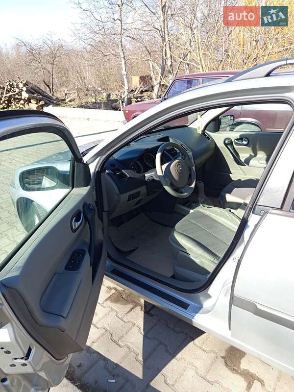 Універсал Renault Megane 2005 в Чернівцях