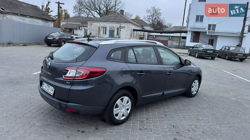 Универсал Renault Megane 2012 в Кременчуге фото 13 Универсал Renault Megane 2012 в Кременчуге