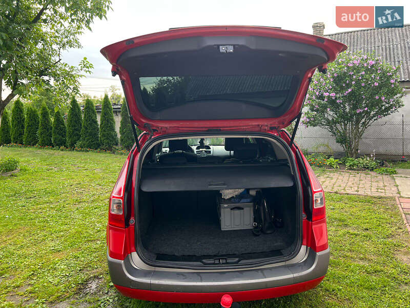 Универсал Renault Megane 2007 в Новояворовске фото 31 Универсал Renault Megane 2007 в Новояворовске