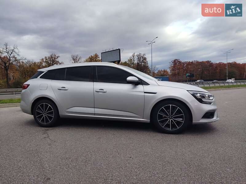 Универсал Renault Megane 2017 в Киеве