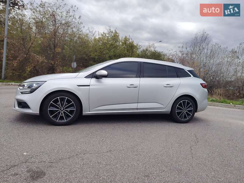 Универсал Renault Megane 2017 в Киеве