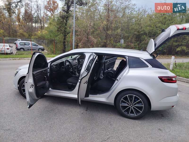 Универсал Renault Megane 2017 в Киеве