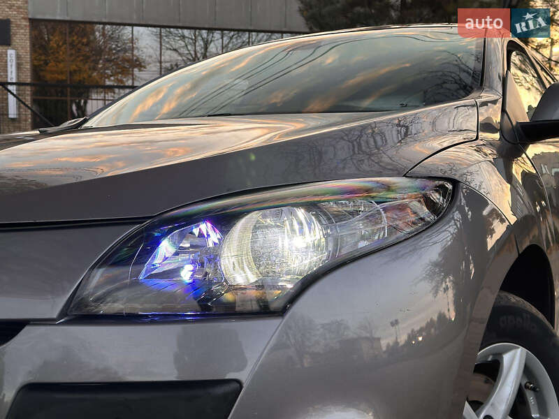 Универсал Renault Megane 2009 в Ровно фото 6 Универсал Renault Megane 2009 в Ровно