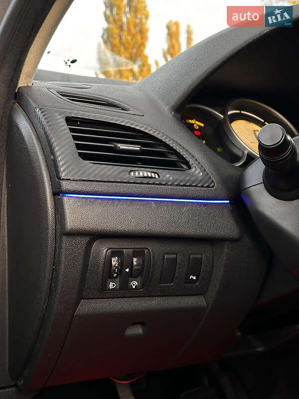 Универсал Renault Megane 2009 в Ровно фото 31 Универсал Renault Megane 2009 в Ровно