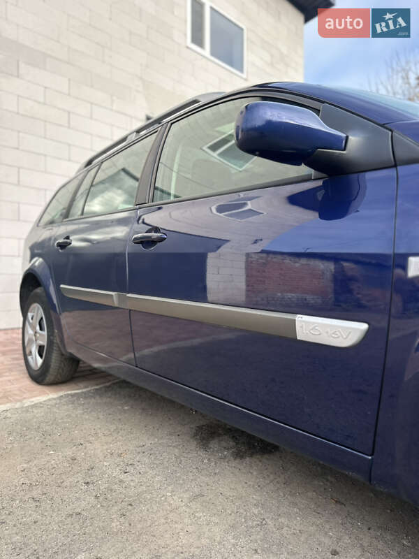 Универсал Renault Megane 2006 в Хороле