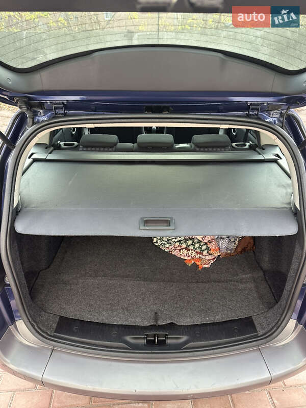 Универсал Renault Megane 2006 в Хороле