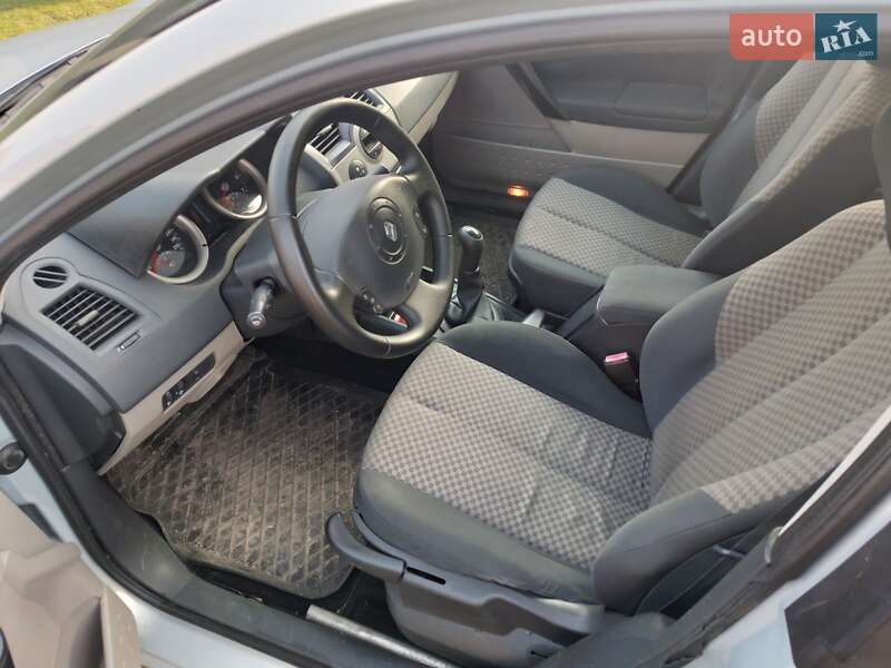 Універсал Renault Megane 2002 в Мостиській