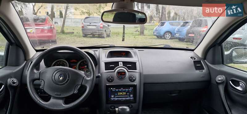 Седан Renault Megane 2004 в Красилове фото 16 Седан Renault Megane 2004 в Красилове
