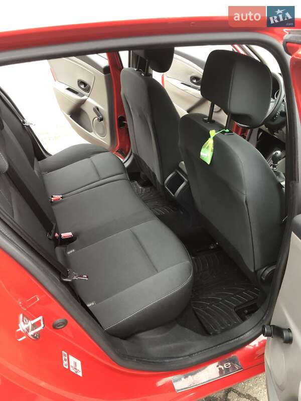 Хэтчбек Renault Megane 2011 в Одессе