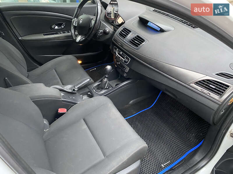 Универсал Renault Megane 2012 в Харькове фото 13 Универсал Renault Megane 2012 в Харькове