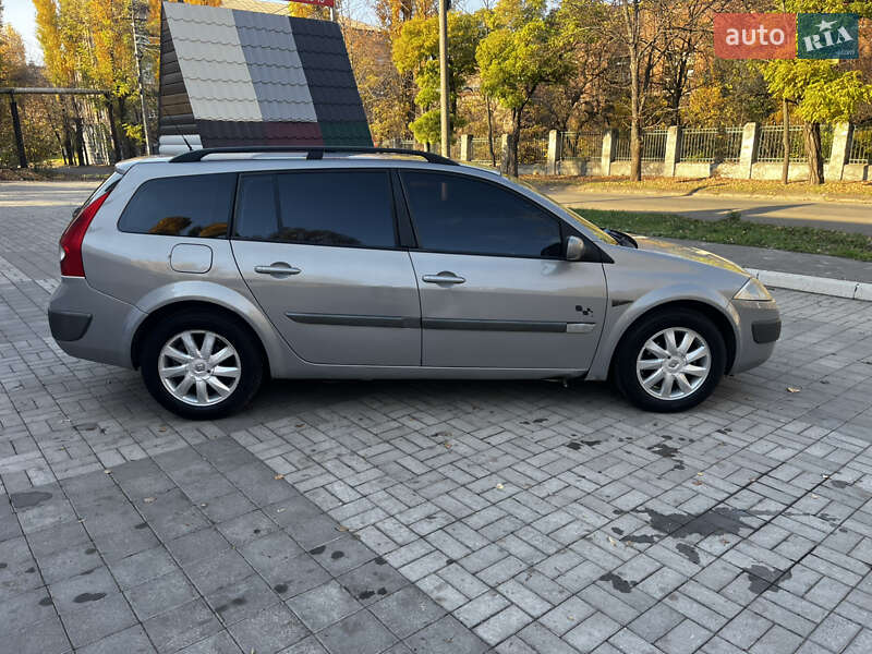 Универсал Renault Megane 2004 в Кривом Роге фото 5 Универсал Renault Megane 2004 в Кривом Роге