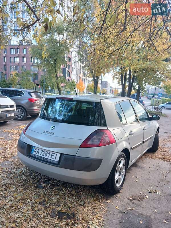 Хэтчбек Renault Megane 2002 в Киеве