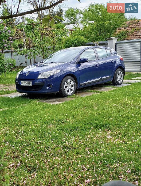 Renault Megane 2011 Renault Megane 2011