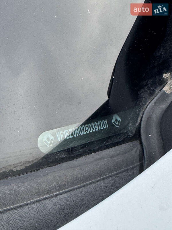 Хэтчбек Renault Megane 2014 в Сумах