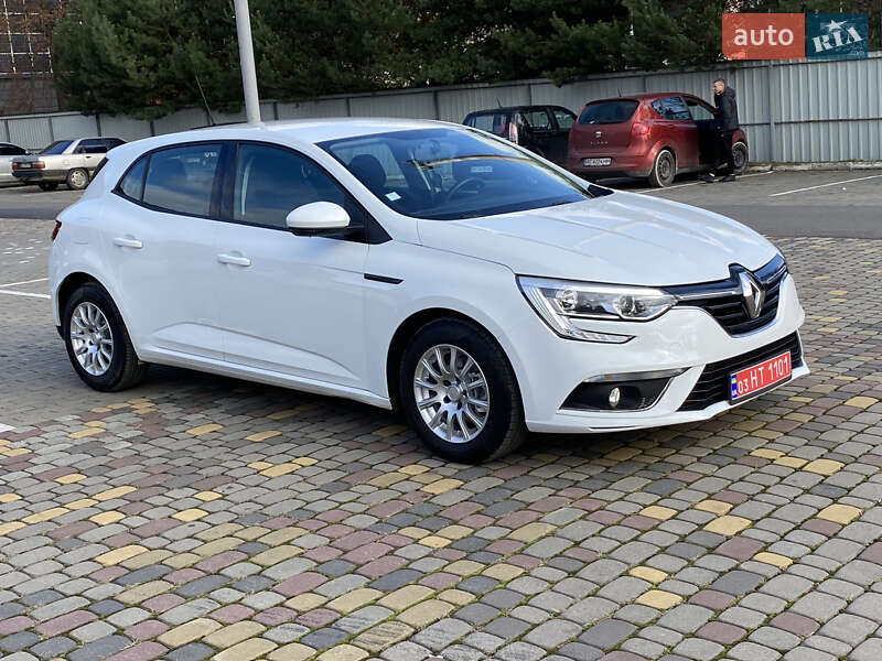 Хетчбек Renault Megane 2017 в Луцьку