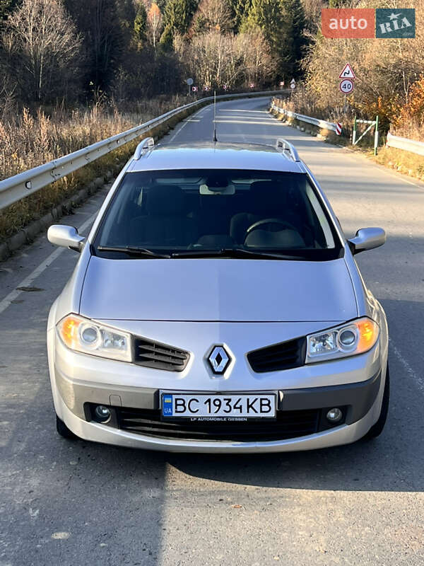 Универсал Renault Megane 2007 в Сходнице фото 2 Универсал Renault Megane 2007 в Сходнице