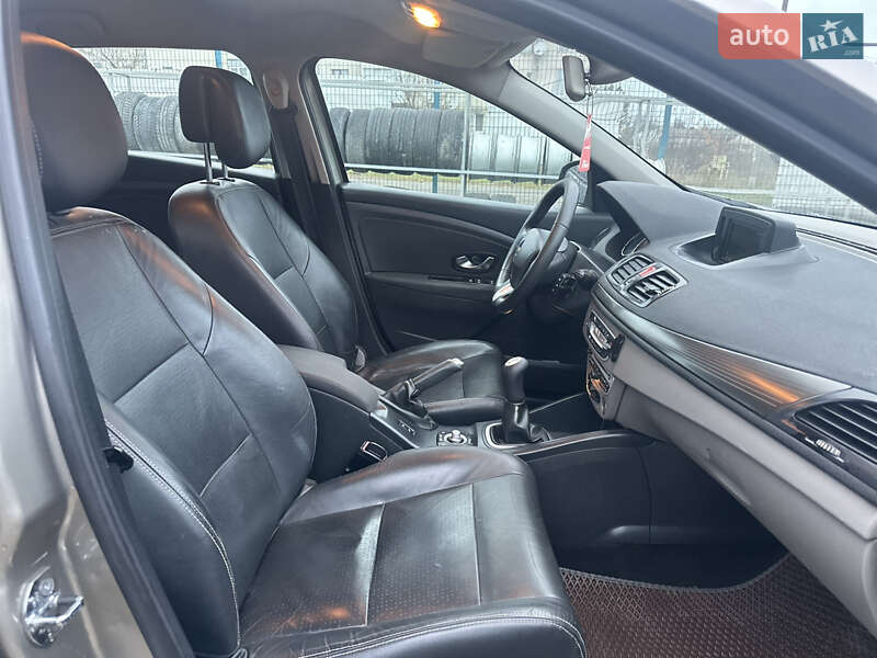 Универсал Renault Megane 2010 в Новой Ушице