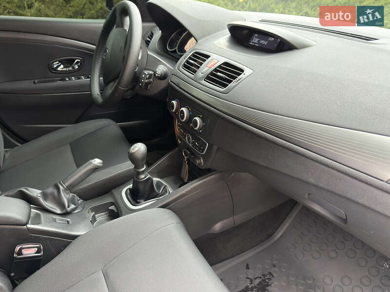 Универсал Renault Megane 2010 в Полтаве