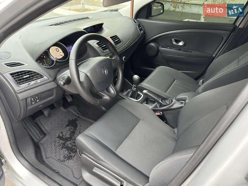 Универсал Renault Megane 2010 в Полтаве