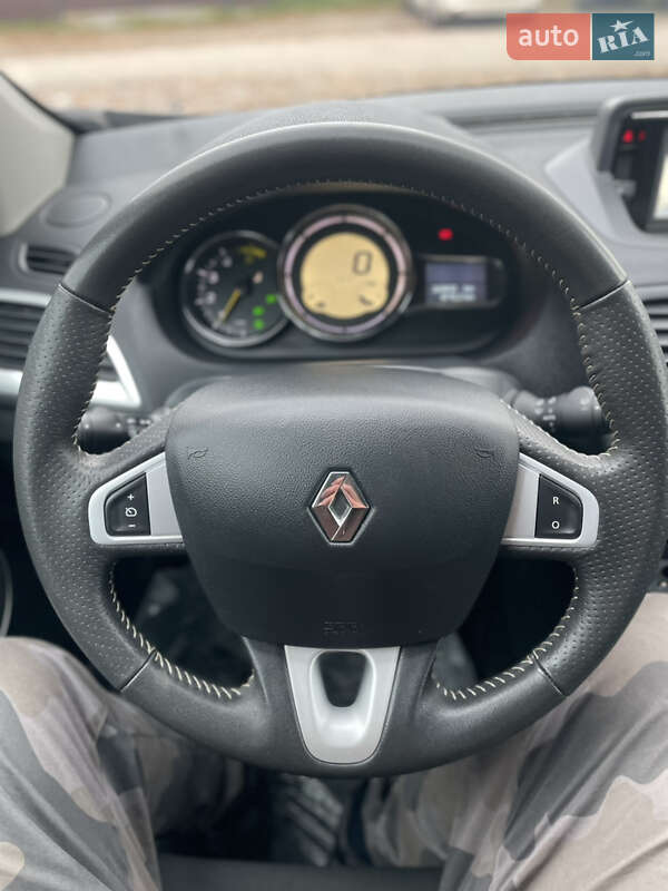 Универсал Renault Megane 2012 в Виннице фото 29 Универсал Renault Megane 2012 в Виннице