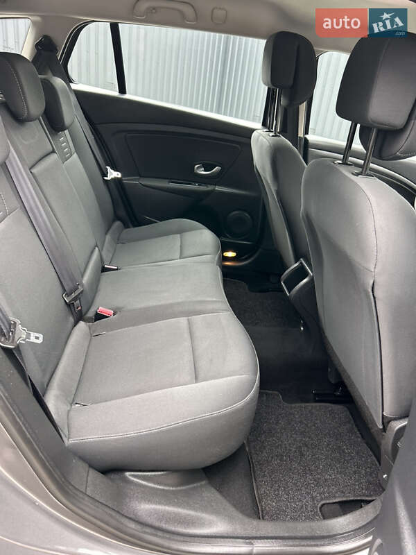 Универсал Renault Megane 2010 в Полтаве