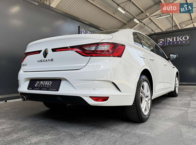 Седан Renault Megane 2018 в Києві