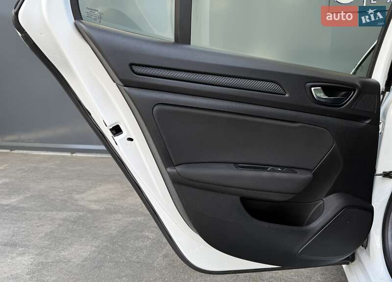 Седан Renault Megane 2018 в Києві