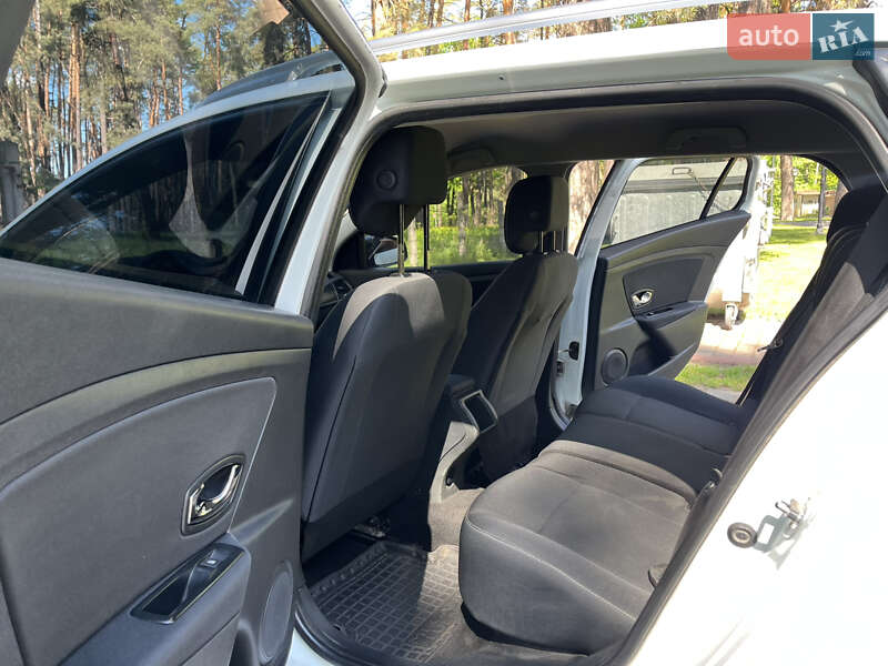 Универсал Renault Megane 2012 в Чернигове фото 24 Универсал Renault Megane 2012 в Чернигове