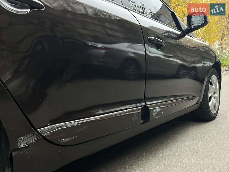 Универсал Renault Megane 2014 в Киеве фото 14 Универсал Renault Megane 2014 в Киеве