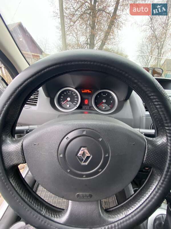 Универсал Renault Megane 2005 в Полтаве фото 10 Универсал Renault Megane 2005 в Полтаве