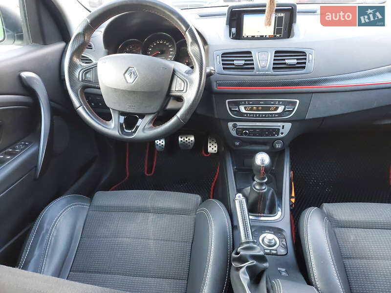 Универсал Renault Megane 2013 в Ровно фото 11 Универсал Renault Megane 2013 в Ровно