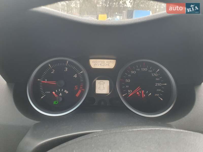 Универсал Renault Megane 2006 в Киеве фото 12 Универсал Renault Megane 2006 в Киеве