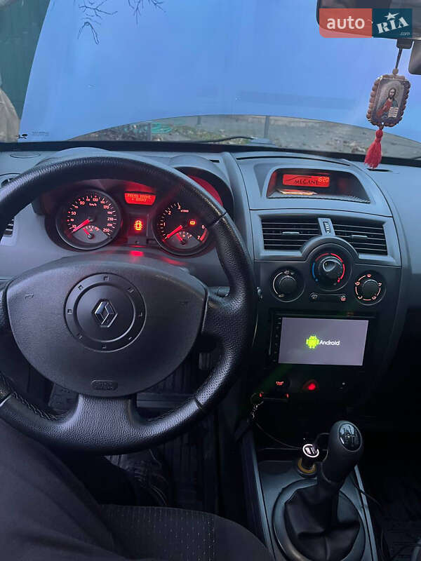 Хэтчбек Renault Megane 2005 в Николаеве