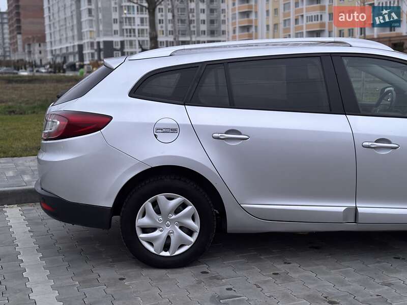 Универсал Renault Megane 2014 в Ирпене фото 11 Универсал Renault Megane 2014 в Ирпене