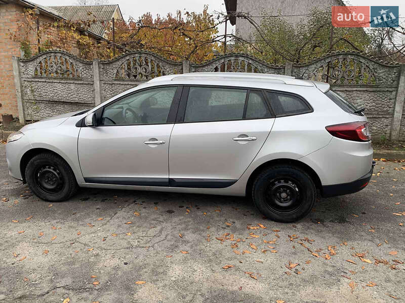 Универсал Renault Megane 2011 в Звенигородке