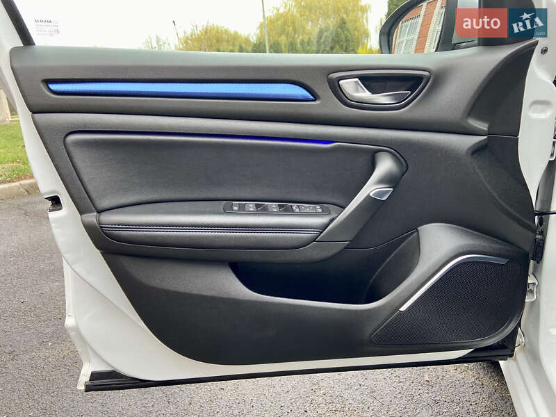 Хэтчбек Renault Megane 2017 в Умани