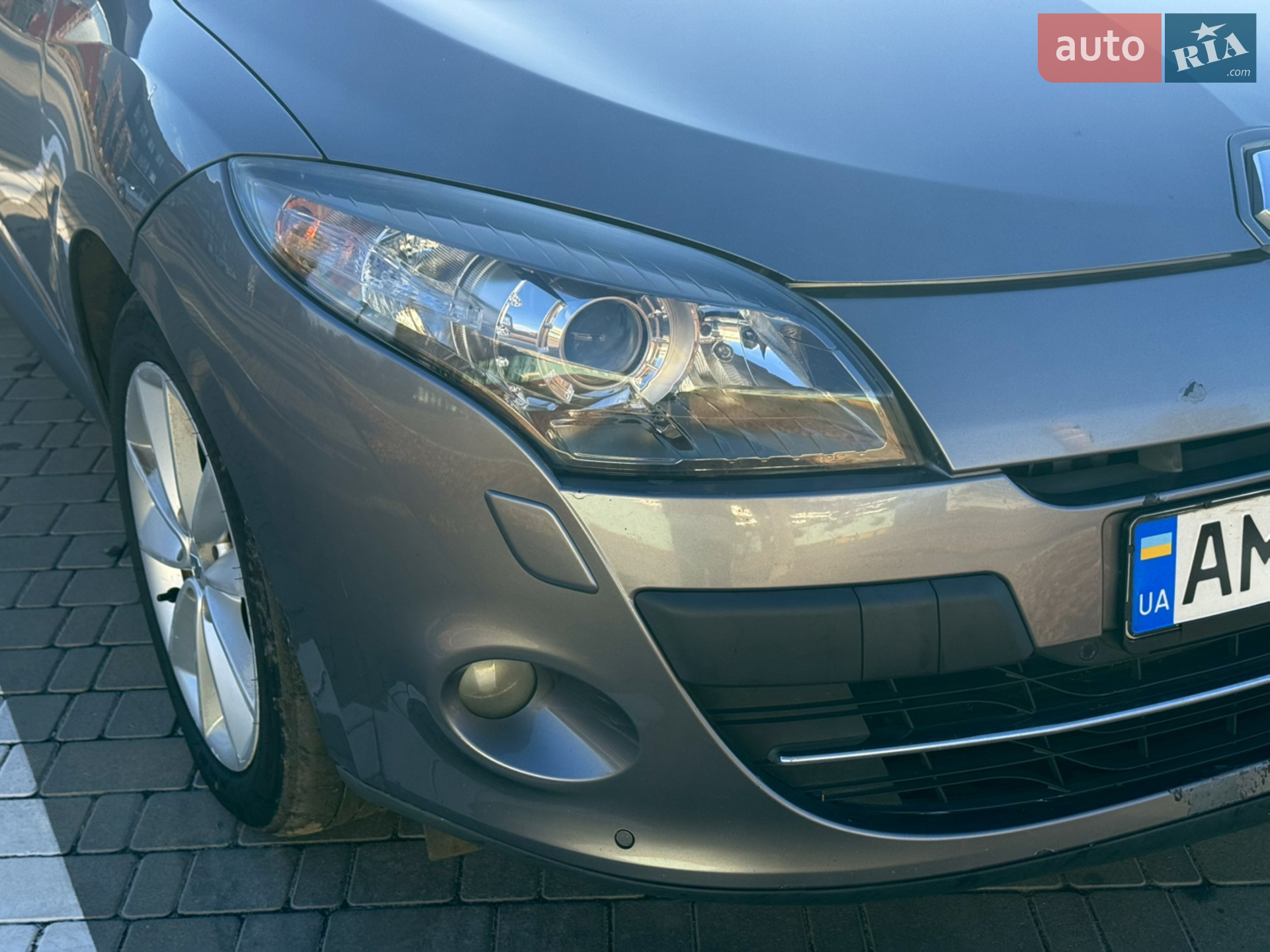 2010 Renault Megane - мініатюра 11