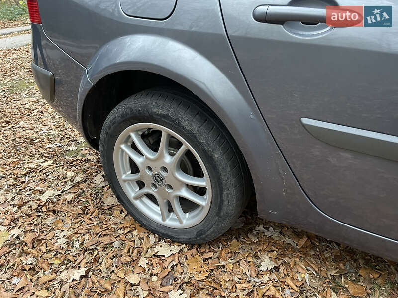 Універсал Renault Megane 2006 в Самборі фото 19 Універсал Renault Megane 2006 в Самборі