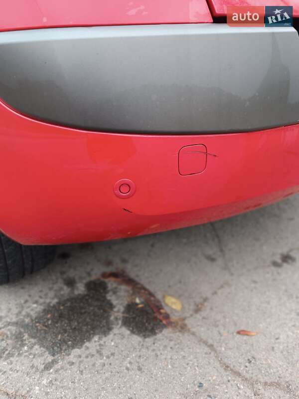 Хэтчбек Renault Megane 2006 в Кривом Роге фото 12 Хэтчбек Renault Megane 2006 в Кривом Роге