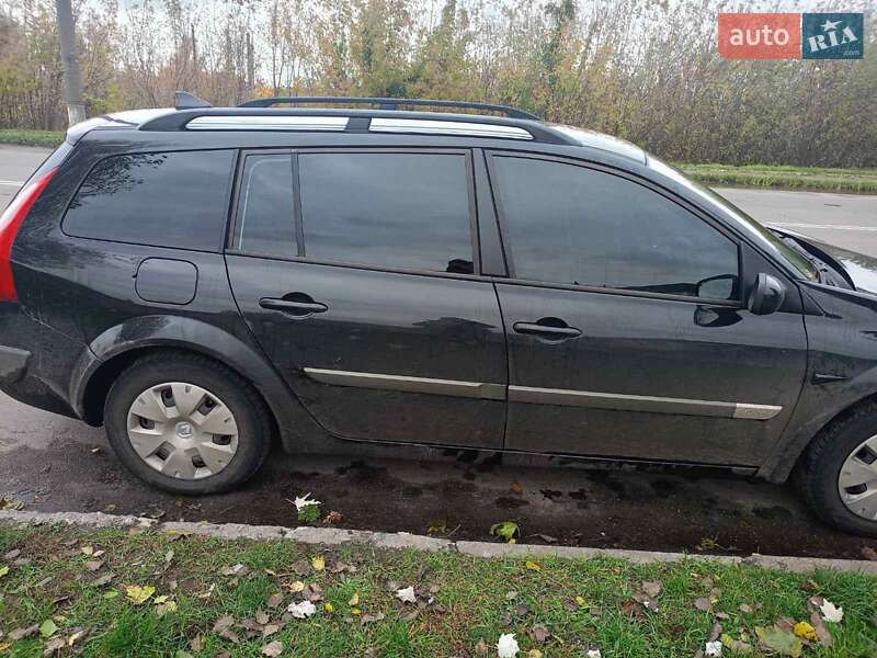 Универсал Renault Megane 2006 в Бурыни