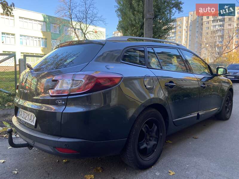 Универсал Renault Megane 2012 в Киеве фото 3 Универсал Renault Megane 2012 в Киеве