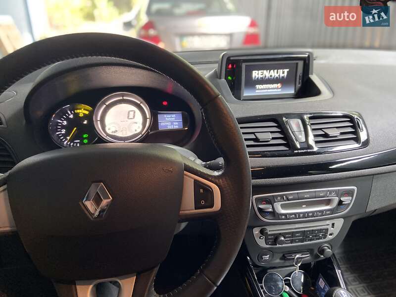 Универсал Renault Megane 2012 в Киеве фото 11 Универсал Renault Megane 2012 в Киеве