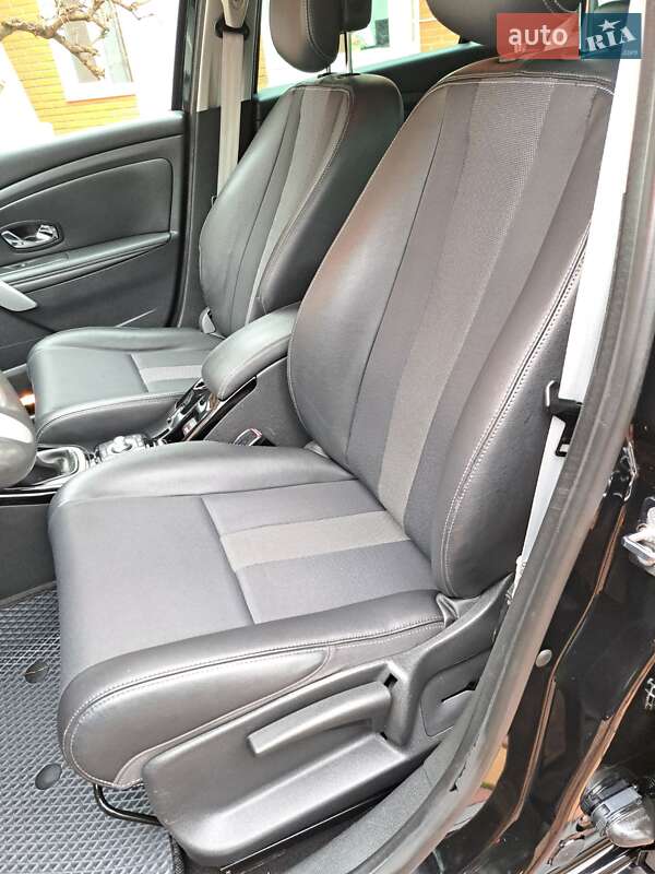 Универсал Renault Megane 2011 в Умани