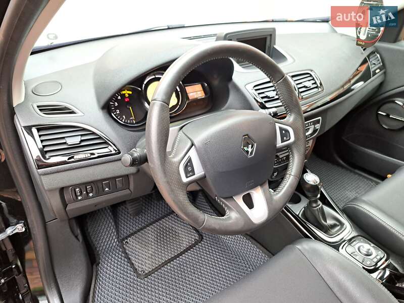 Универсал Renault Megane 2011 в Умани