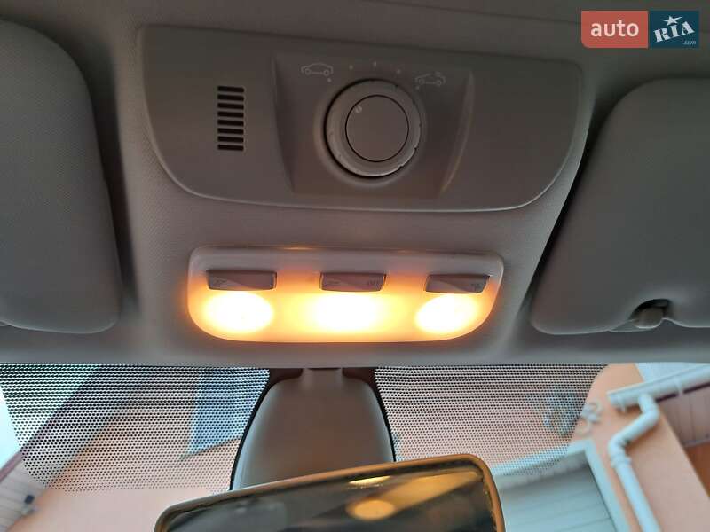 Универсал Renault Megane 2011 в Умани