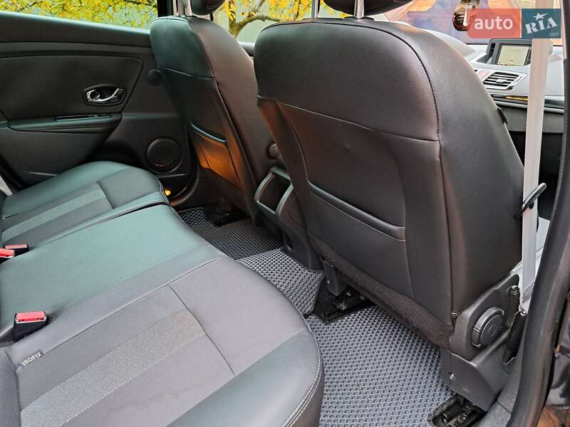 Универсал Renault Megane 2011 в Умани