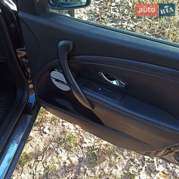 Универсал Renault Megane 2014 в Киеве фото 12 Универсал Renault Megane 2014 в Киеве